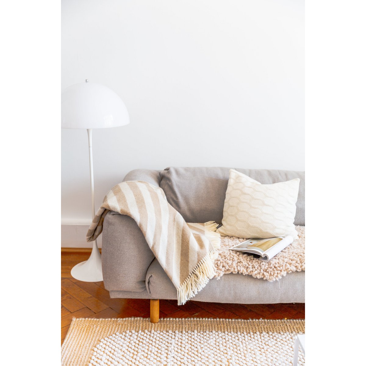 Designkissen aus 100 % norwegischer Wolle in Creme